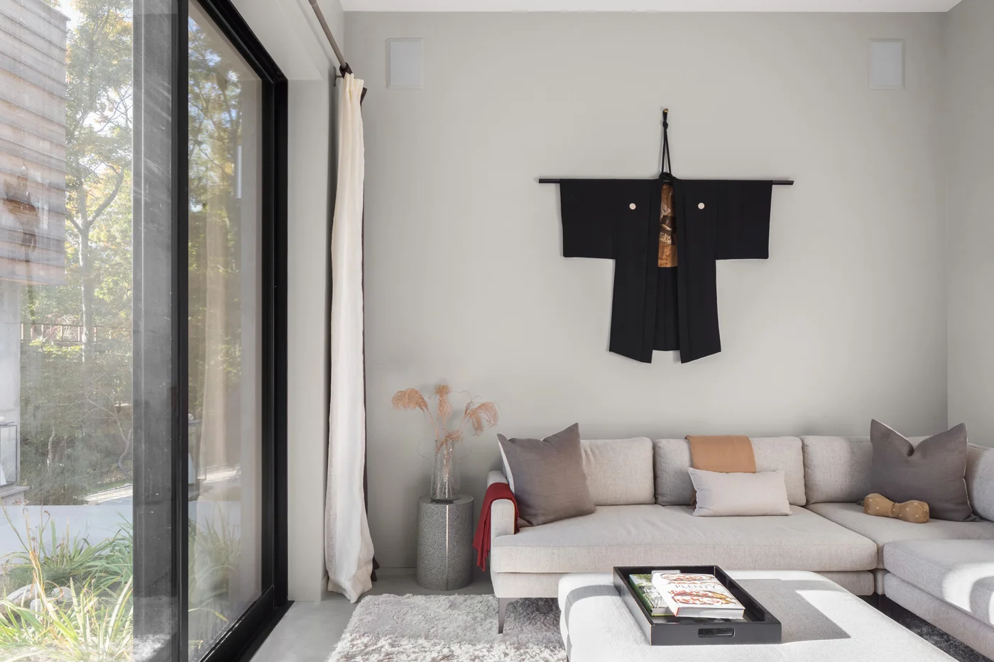 Guest Bedroom / Guest Bedroom