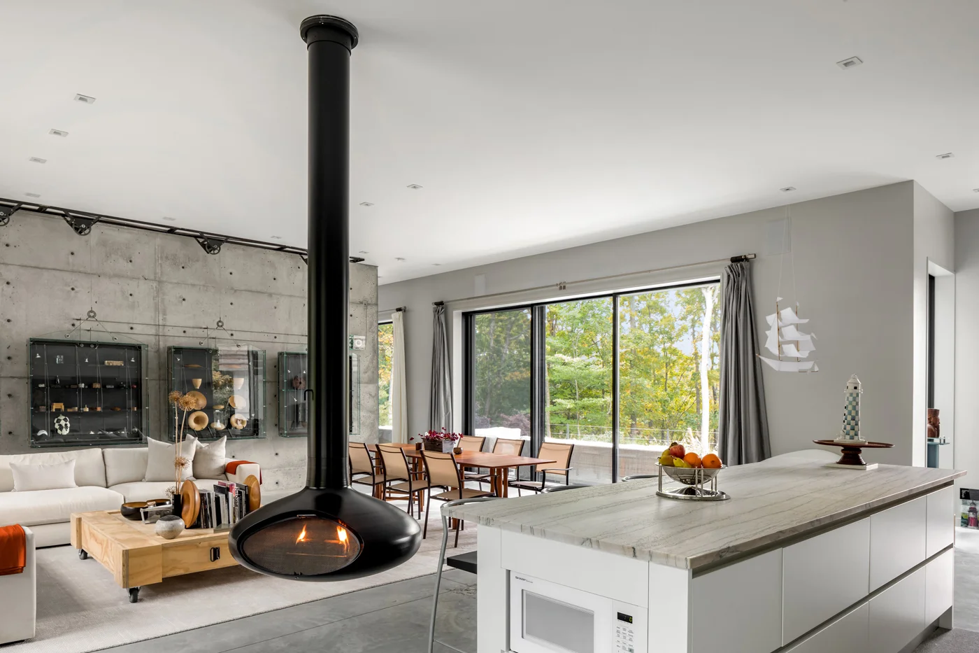 Kitchen Island & Living Dining