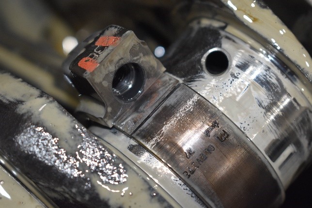 Example of a spun bearing. A malfunction not associated with hydrostatic lock