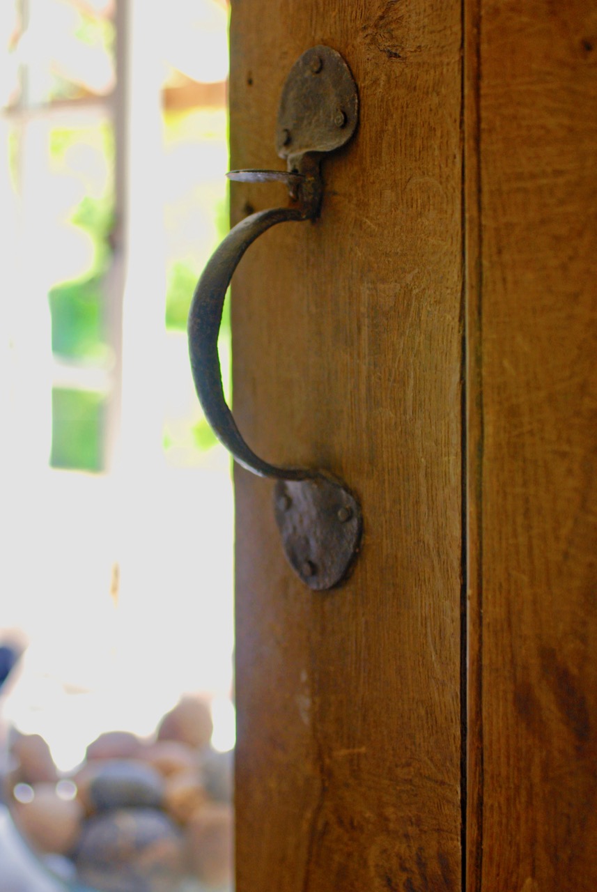 Handle2.jpg