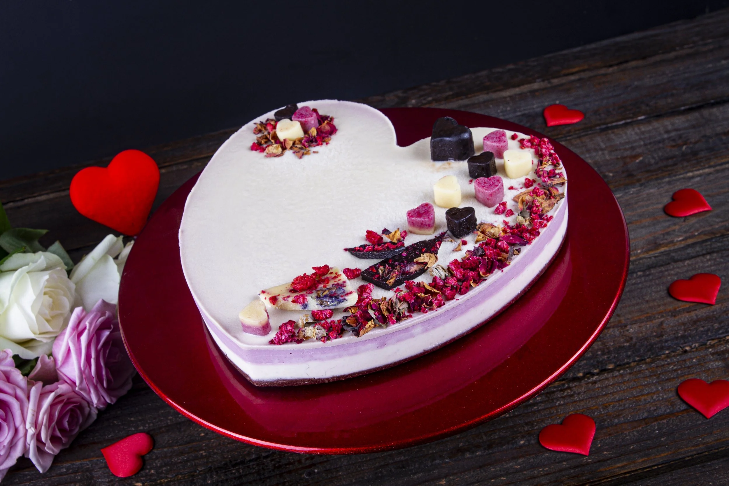 valentine's cake Vegan– gluten-free, no sugar,  Anurakti.jpg