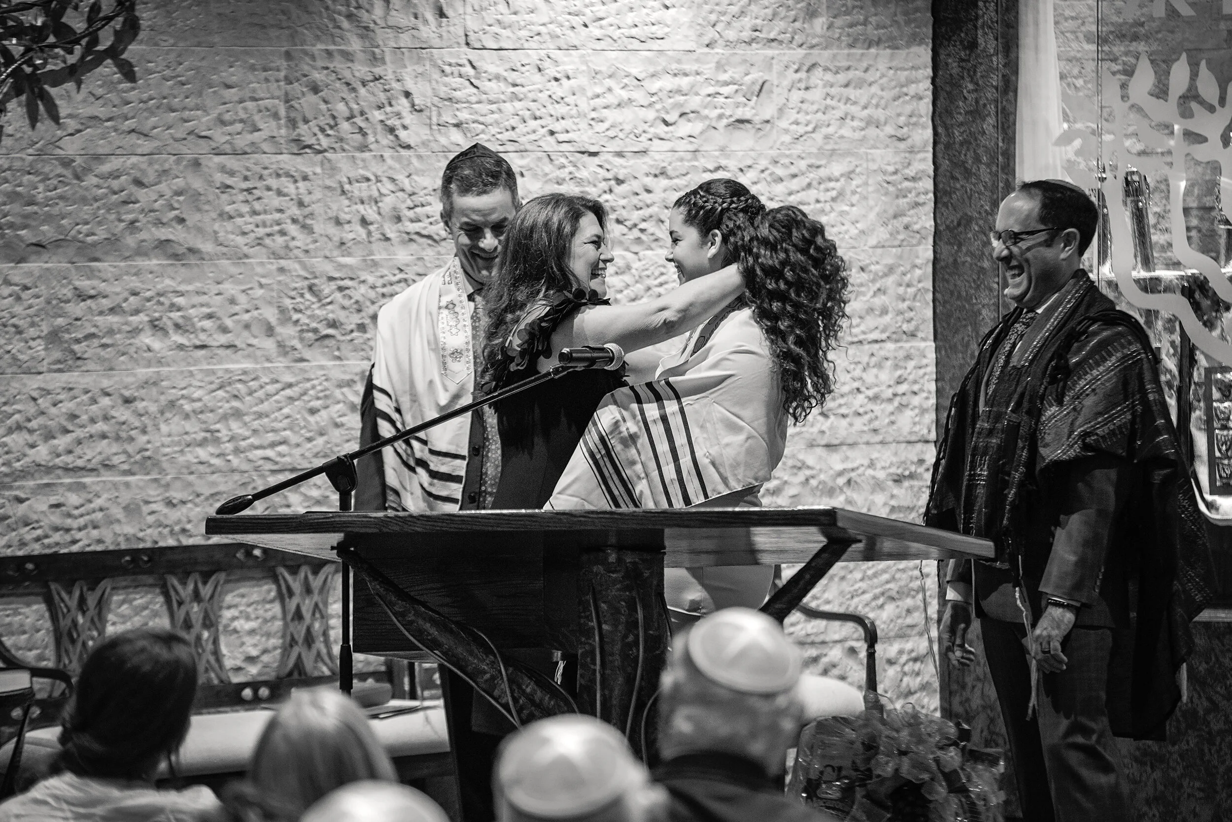 Emma Mitzvah-203bw.jpg