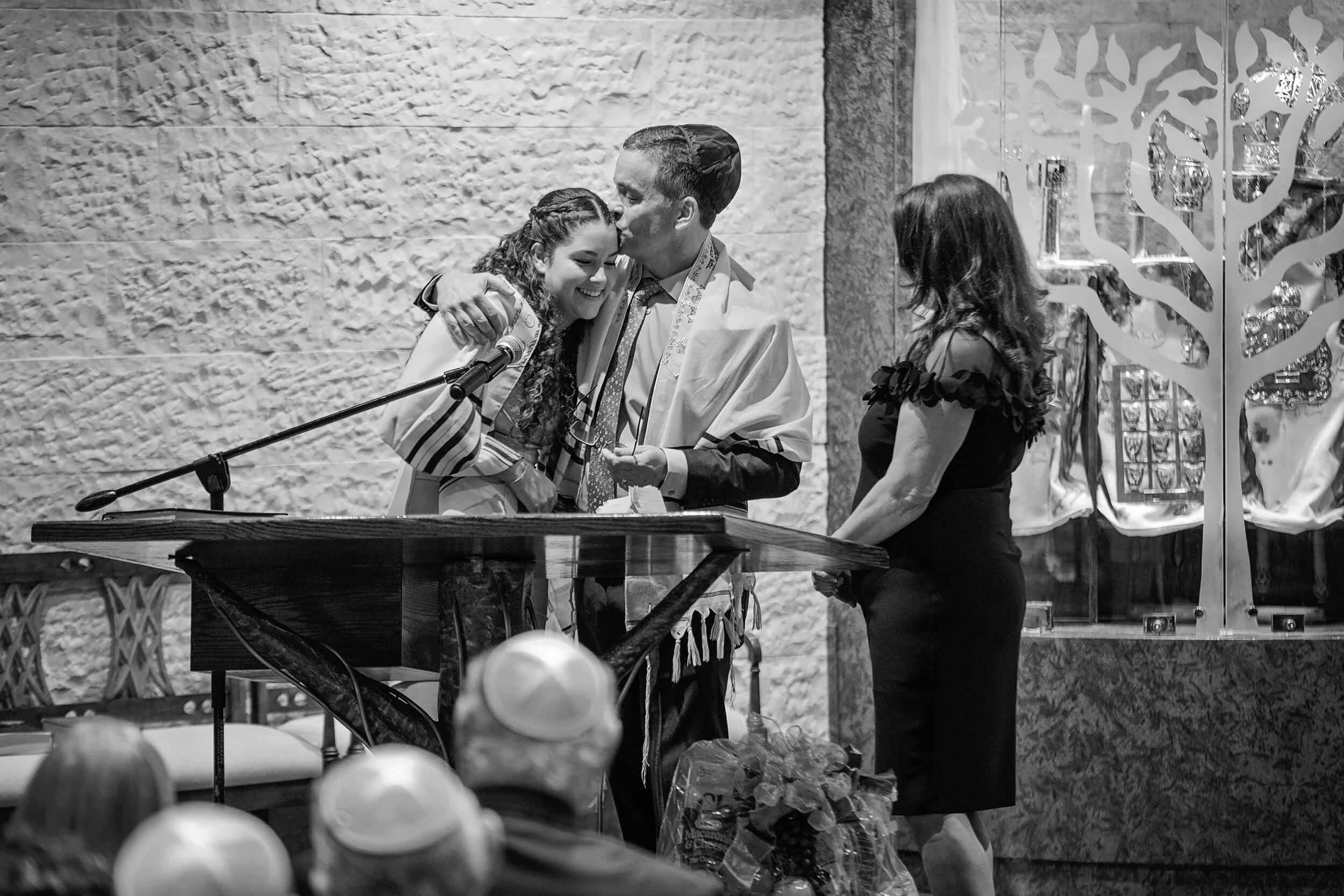 Emma Mitzvah-293bw.jpg