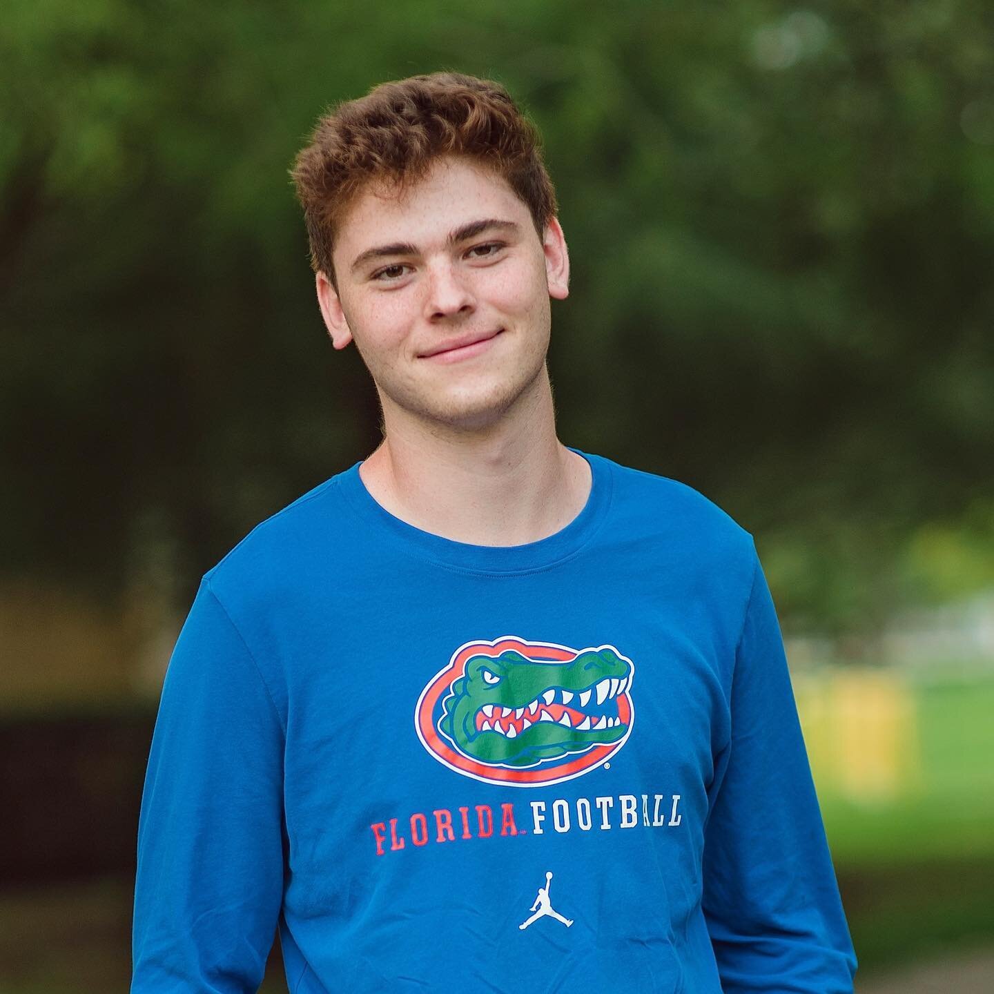 Congratulations Ty!  Lots of orange and blue here, and excited for this new Gator!
#alisonfrankphotography 
.
.
#gogators
#seniorphotographer
#classof2021
#collegegear
#universityofflorida 
#floridaphotographer