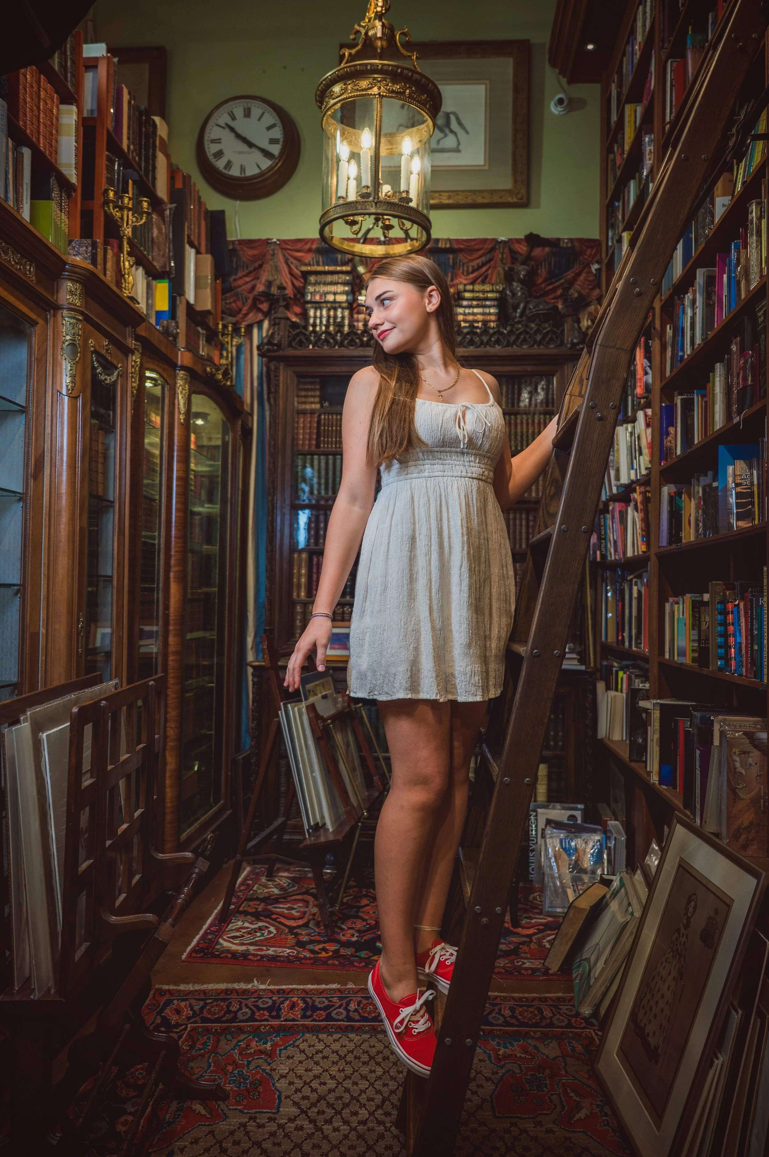 Lainey and Madi-36-retouched.jpg