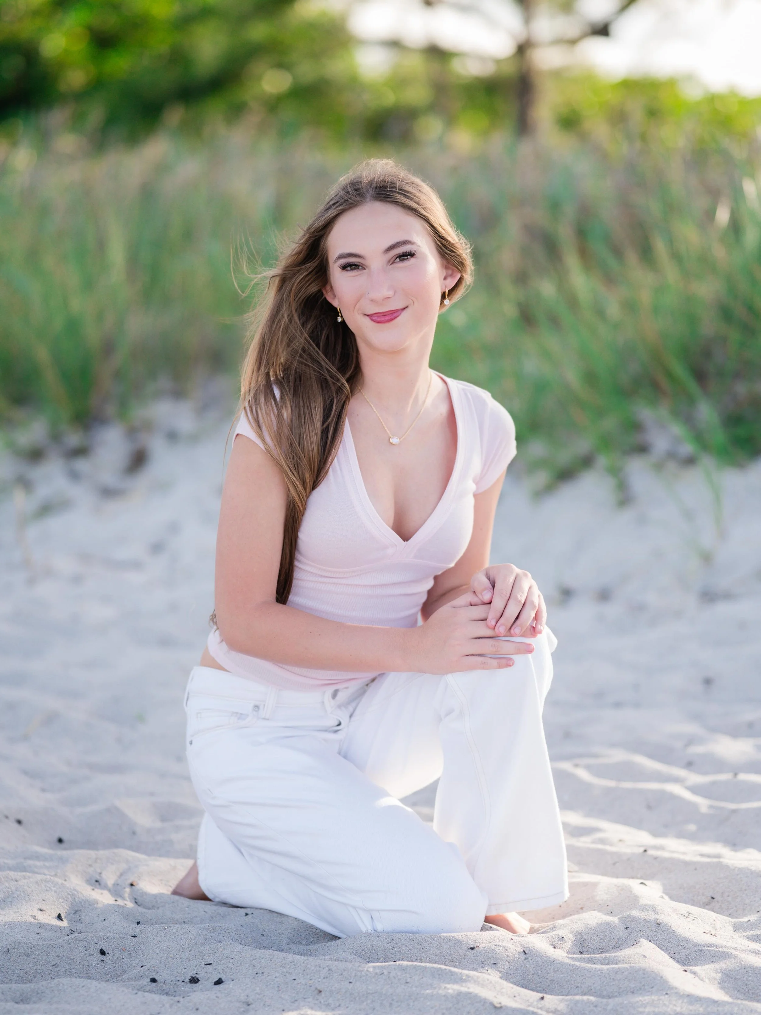 Beach session, family, and best friends and the whole future ahead of her. 🌊
Last night was such a good senior portrait session. We went to the beach for Ashley&rsquo;s senior photos with her family and her soon-to-be college roommates and it was pe