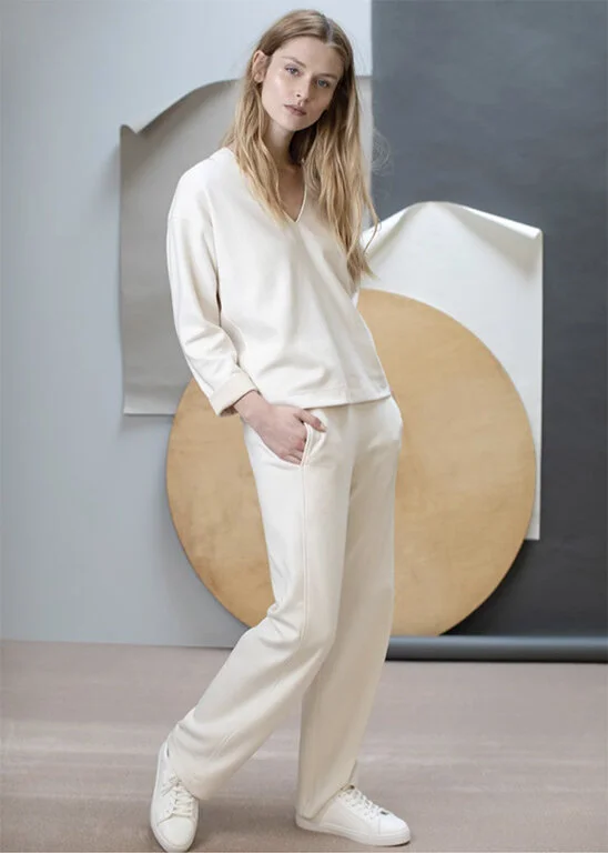 charlotteburon set design pluto_2.jpg