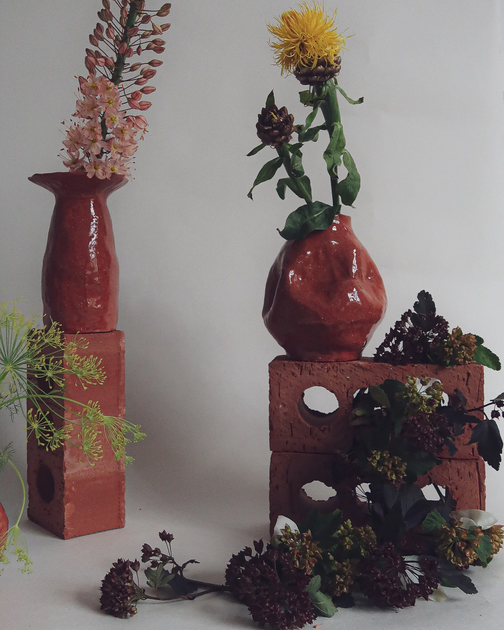 chabrn_setdesign_stilllife_floral_ceramic1.jpg