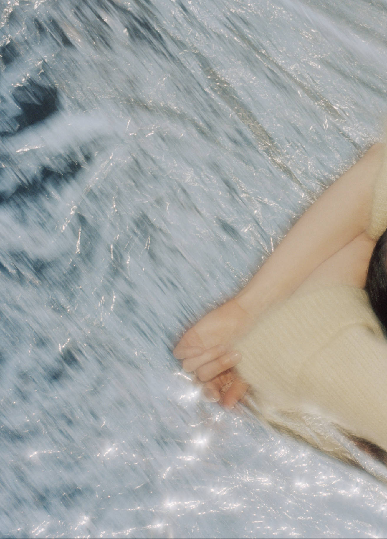 charlotte buron - set design - julia june 37.png