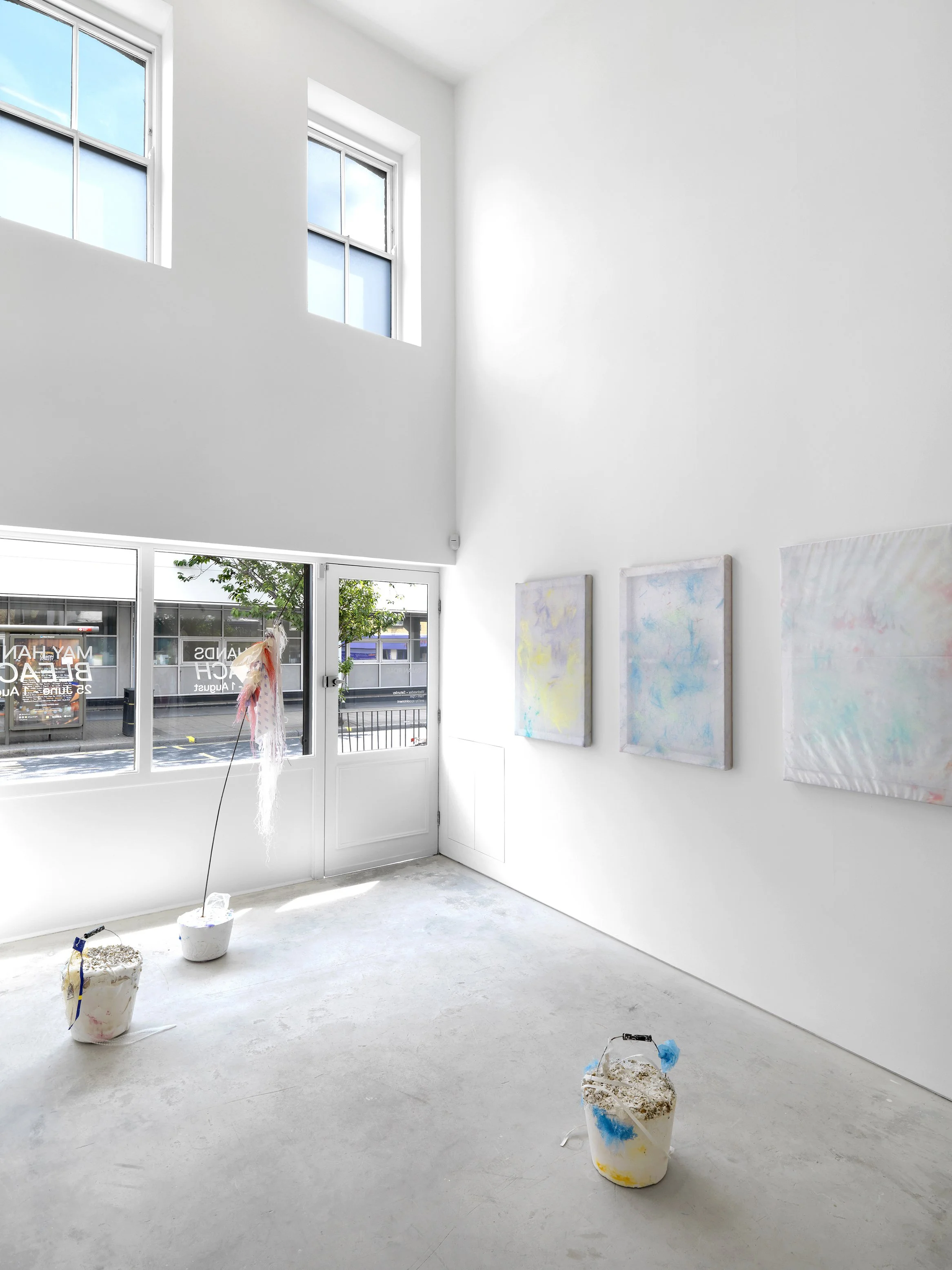 May Hands, 1506, Bleach, exhibition views 10_HR-web.jpg