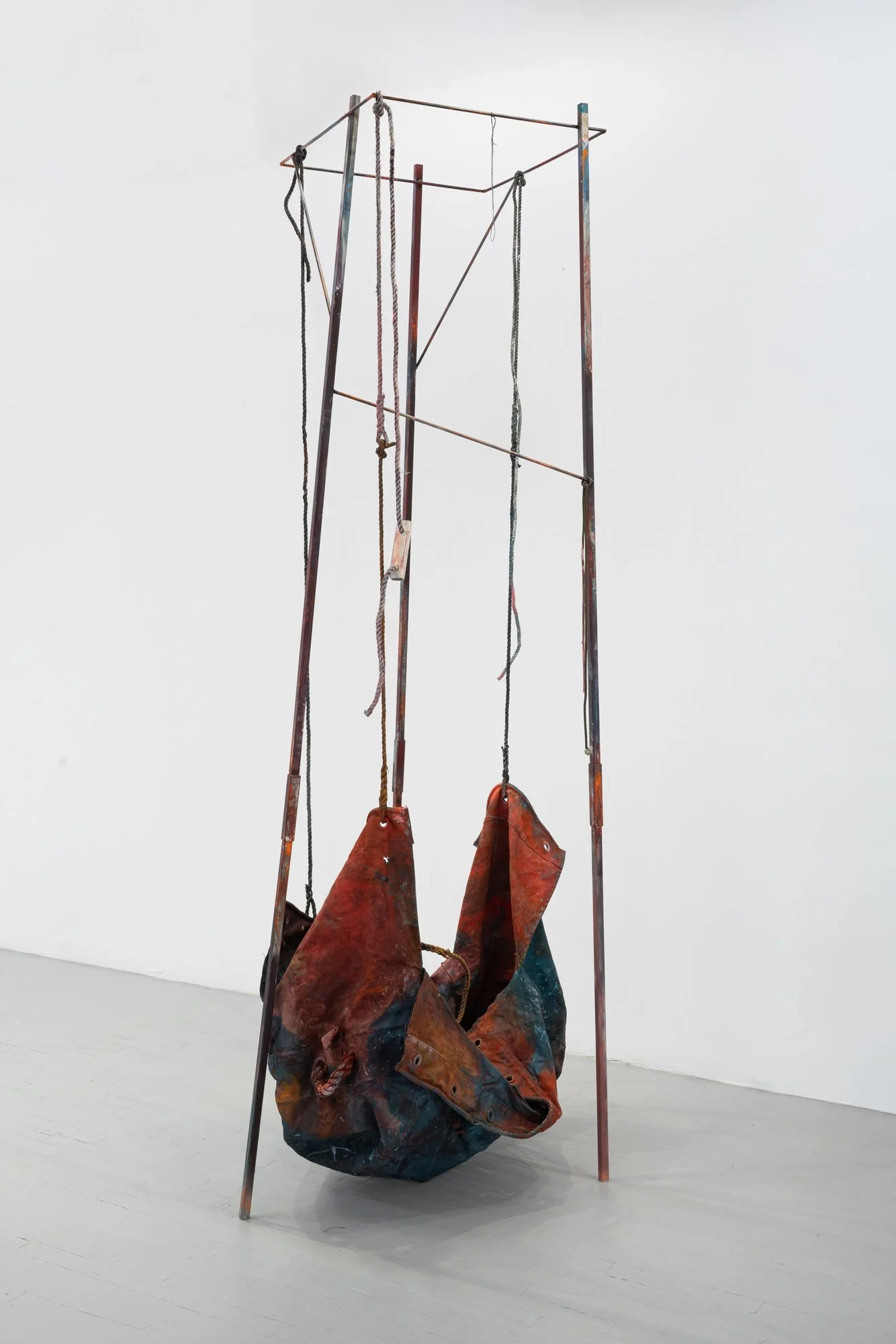 CARVALHO_JO DENNIS_CAT'S CRADLE_2023_JD004_1_LR.jpg