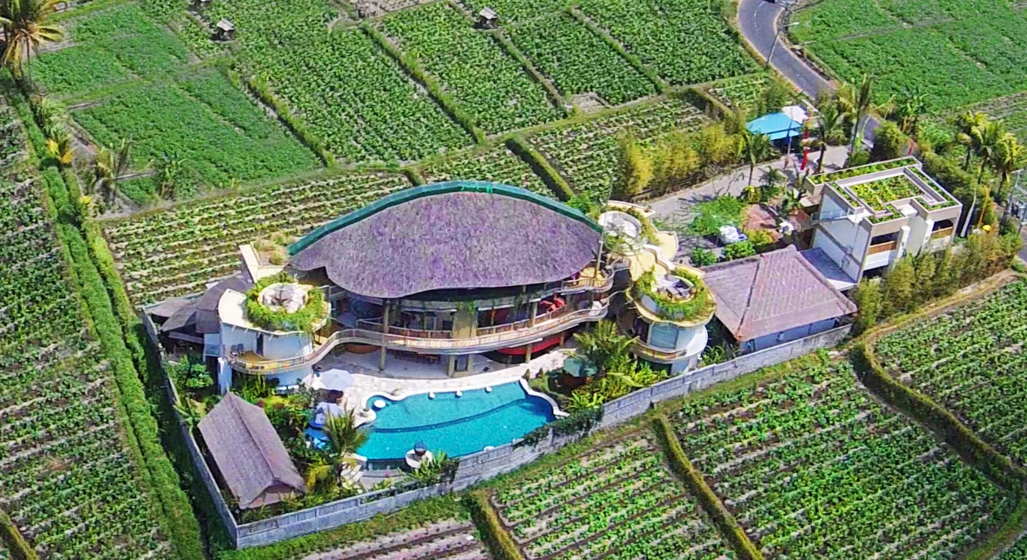 full-size-drone-pool.jpeg