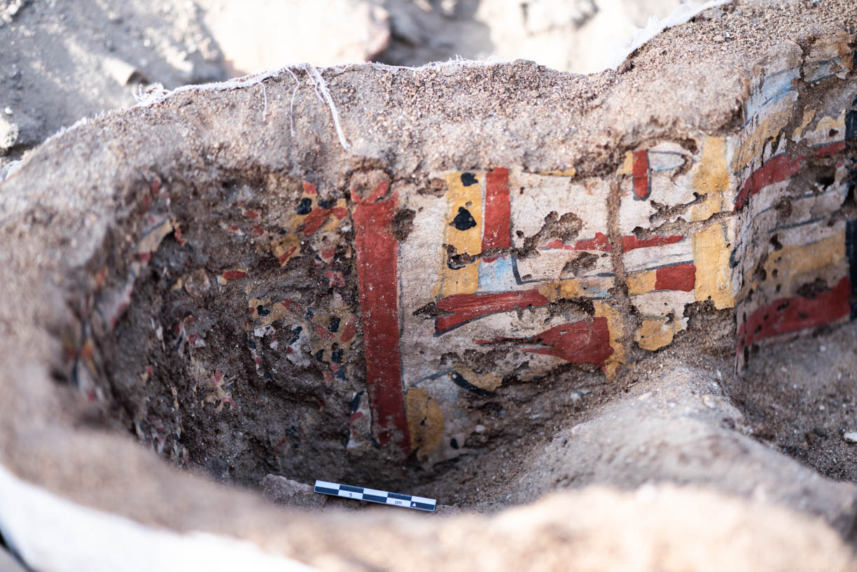 Fig. 6. Interior view of the head of the coffin. Photo: Ayman Damarany / North Abydos Expedition © 2019