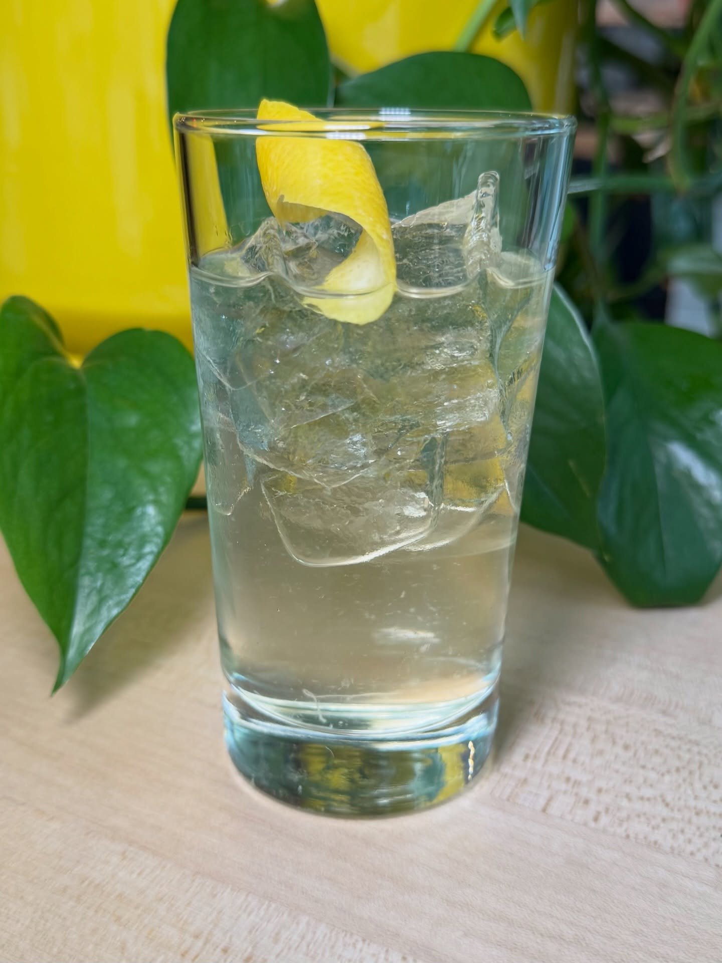 Guess what&rsquo;s in the glass in the comments down below! 🤔 

✨ Hints: 🍋 🍹 

We are open until 10pm tonight, come through for some handmade pasta and plenty of drinks to wet your whistle! 😗 See you soon friends. 💛 ☀️ 
&bull;
&bull;
&bull;
#pdx