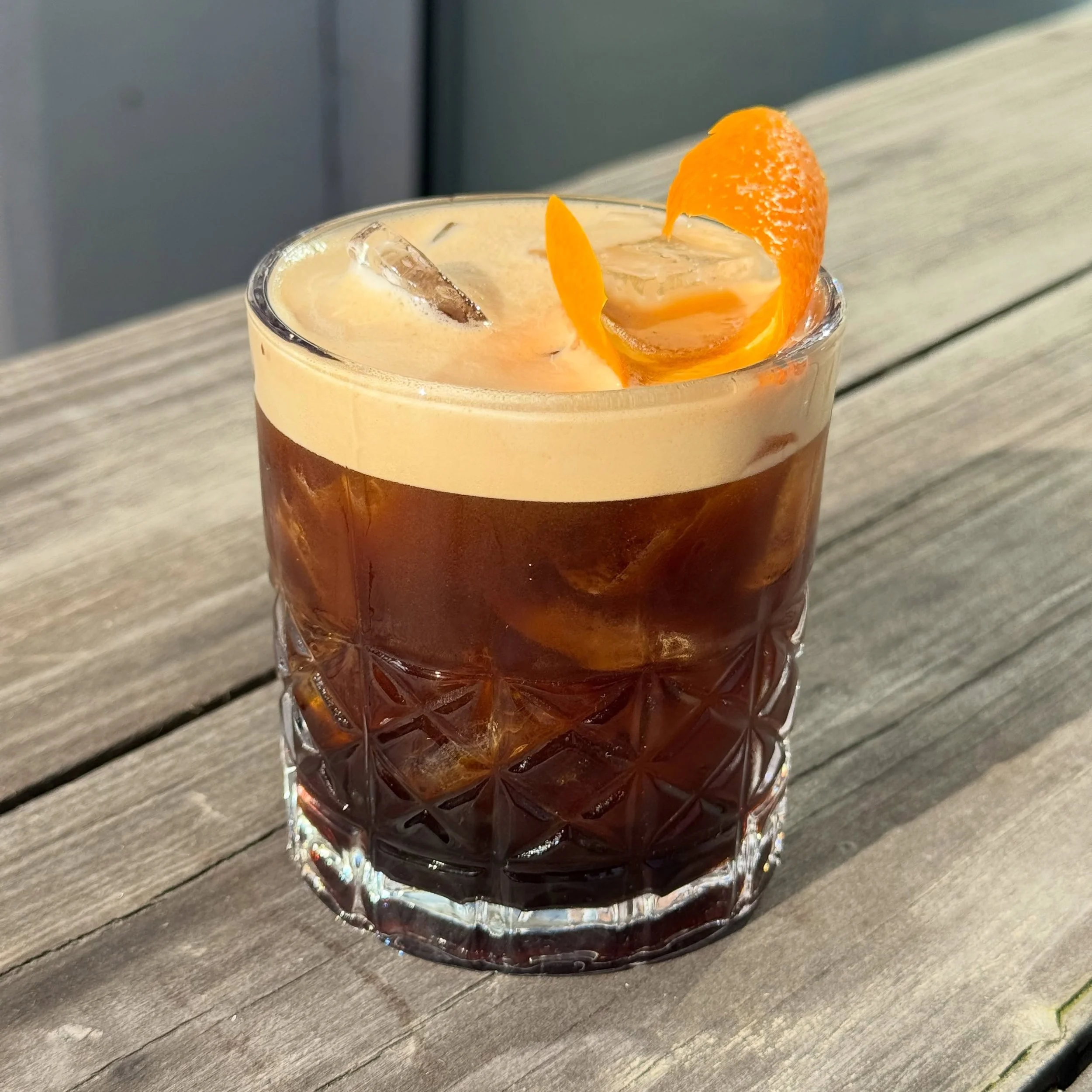 Happy Monday! Treat yourself to our Mi Espresso with Vodka, Housemade Coffee Liqueur, Cold Brew! ☕️ ✨ We open at 11am and will be here until 10pm for all your housemade pasta needs. &hearts;️ 
&bull;
&bull;
&bull;
best cocktails in PDX &bull; where t