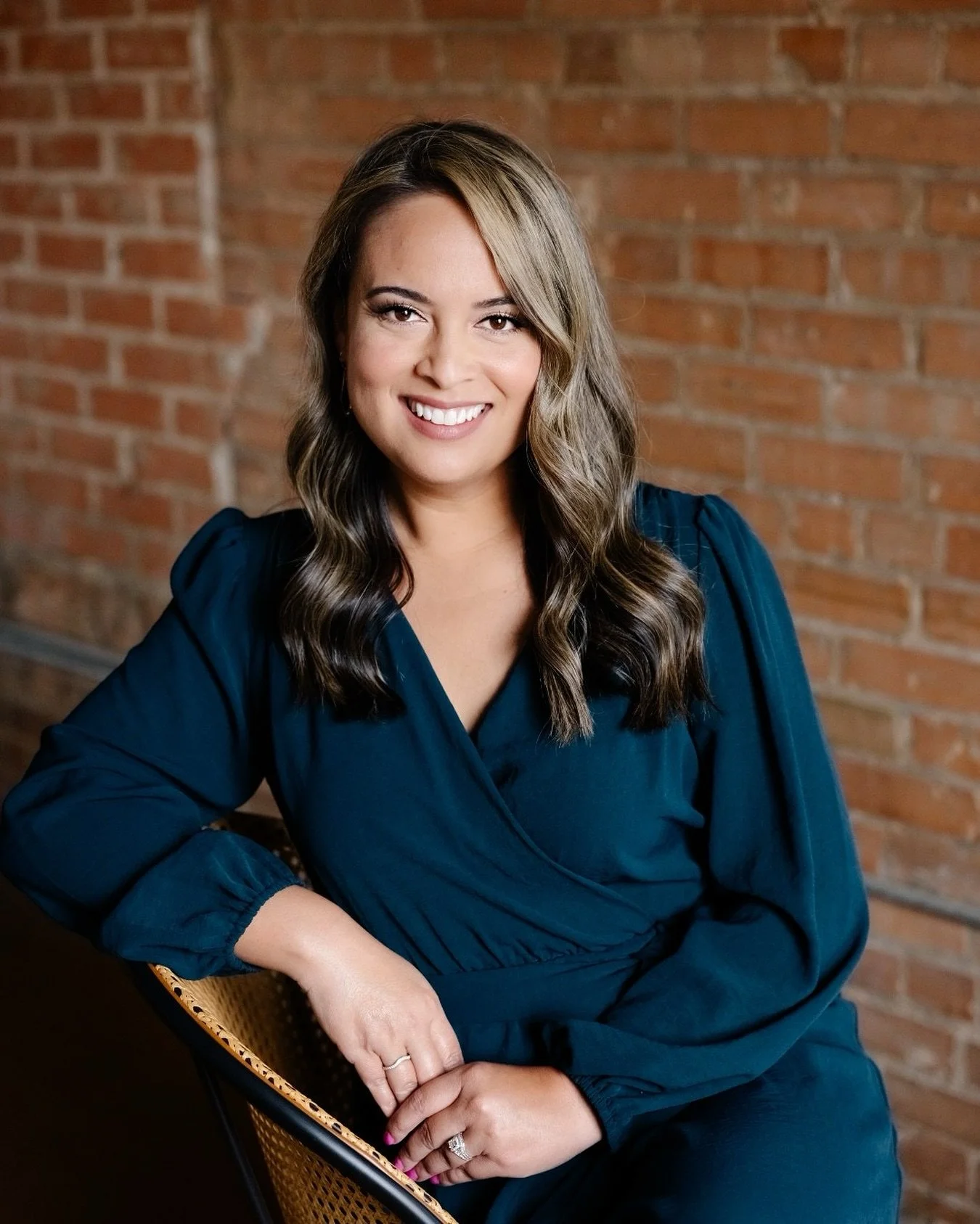 🎉 Thrilling update from Project Mockingbird HQ! 🎉
Please join us in congratulating Susanne Brunner-Williams on her well-earned promotion to Account Director, Media Relations Strategist!
A former Emmy-winning news anchor turned PR powerhouse, Susa