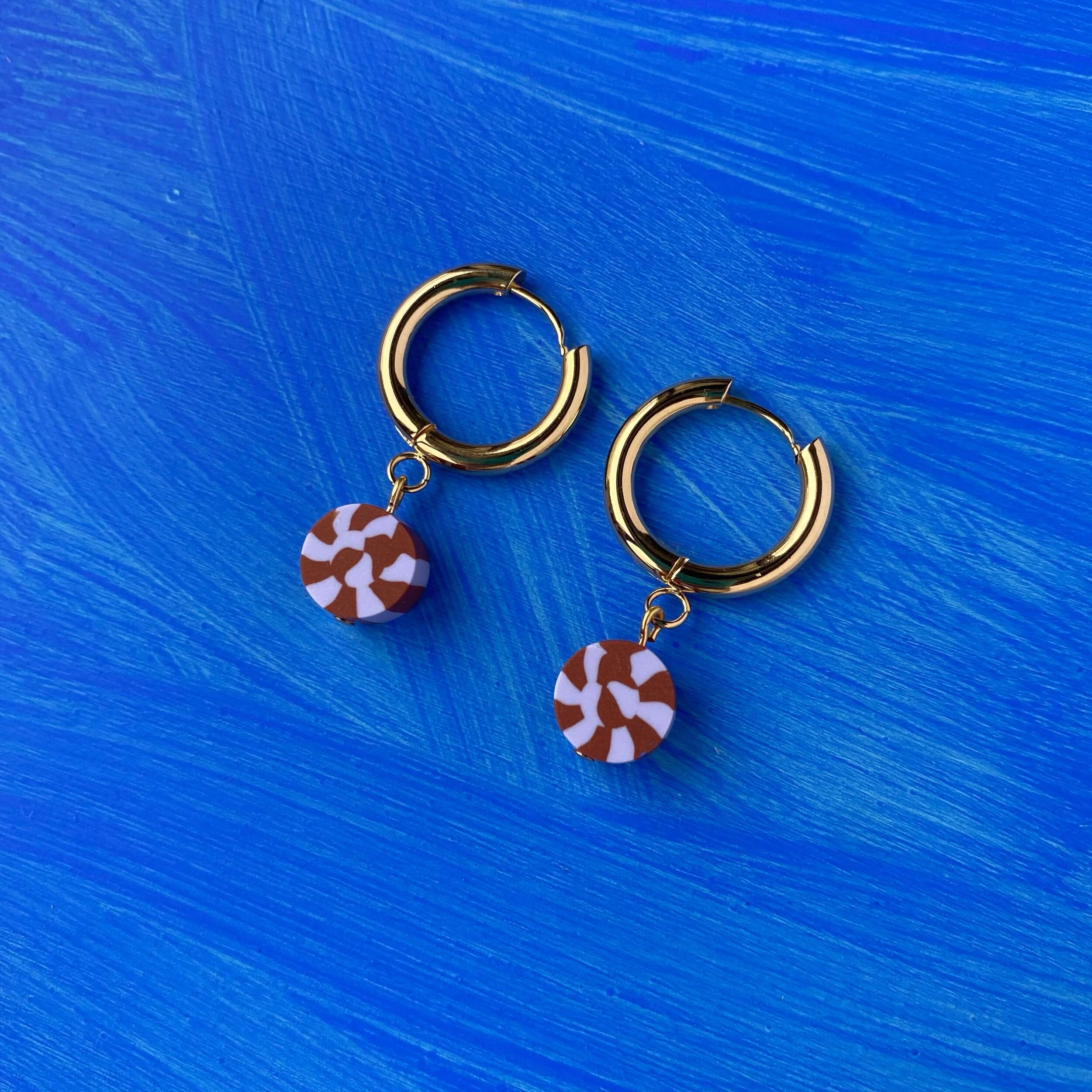 0FD1A41D-3E03-4AF9-8B18-646C9505E9E4