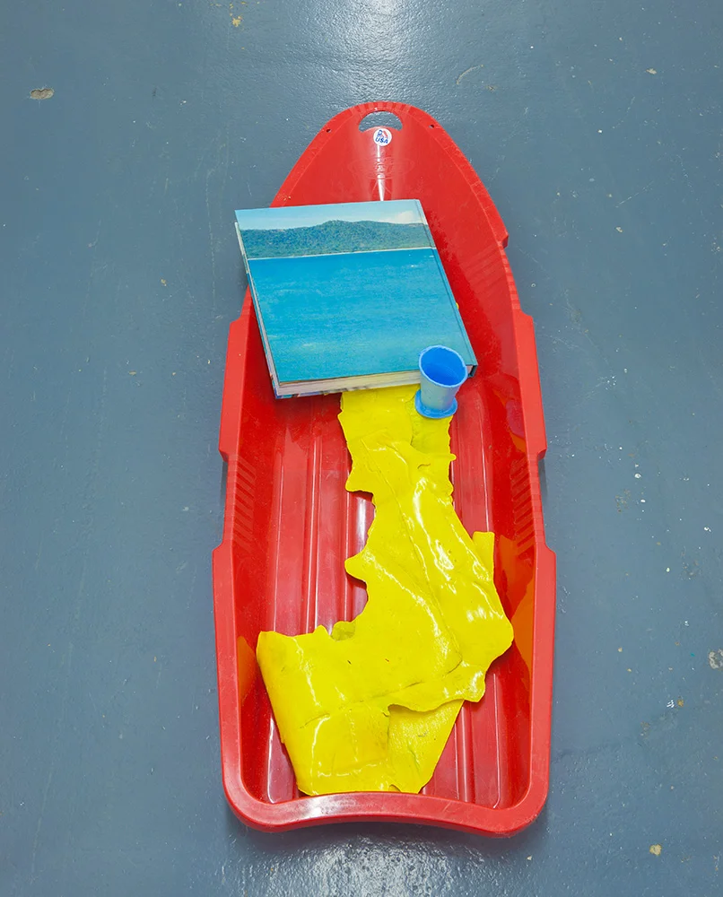 boat-found-objects-installation-by-mirena-rhee_02.jpg