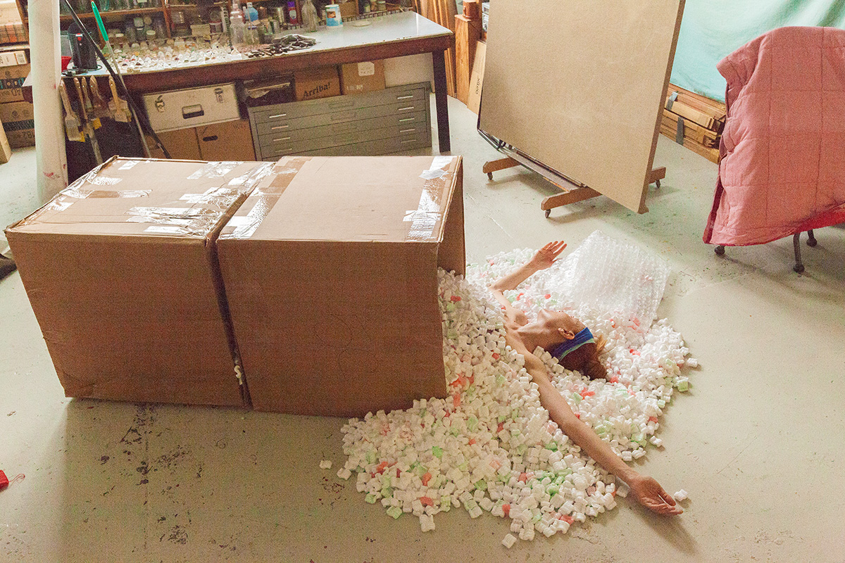 bubble-shower-installation-by-mirena-rhee_05.jpg