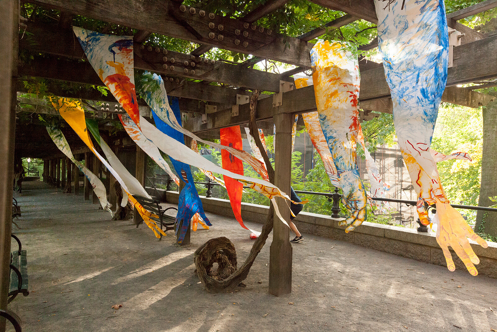 summer-playfield-art-installation-in-central-park-mirena-rhee_02.jpg