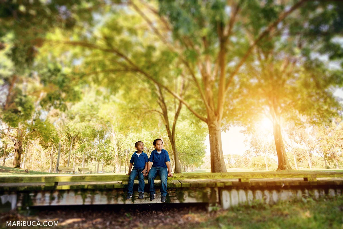 38-park-session-photographer-two-kids-sunset-time.jpg