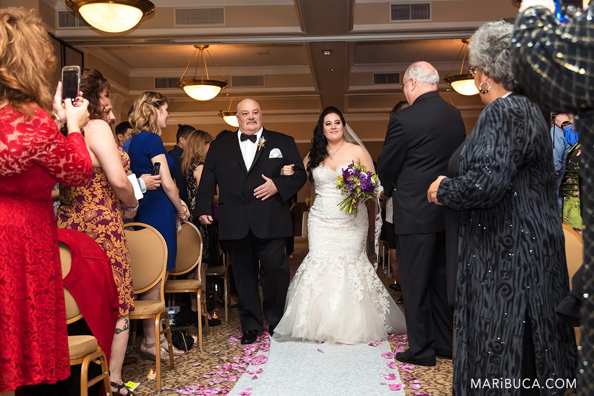 Dad walks daughter down aisle on wedding day in the Villa Ragusa