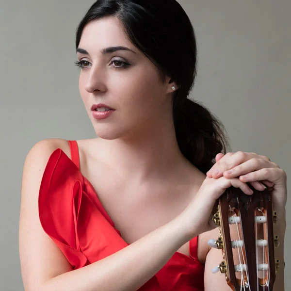 Andrea600x600.jpg