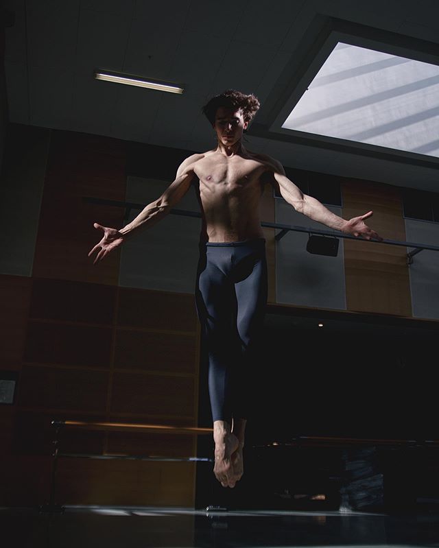 POWER IN LIGHT 📸 by me
@enikeevnailll in @mariinsky theatre studios
