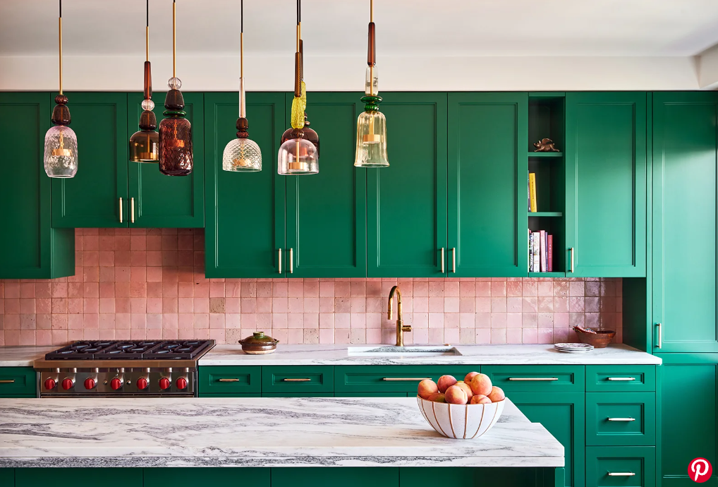 11 Creative Airbnb Theme Ideas That Will Leave Your Guests in Awe (With ...