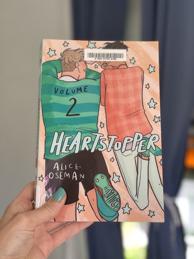 Alice Oseman Updates on X: SOME NEWS! Heartstopper Volume 5 will be  released on November 9th 2023 in the UK/Ireland/Australia/New Zealand.. and  there will be a Vol 6, the final Heartstopper volume!