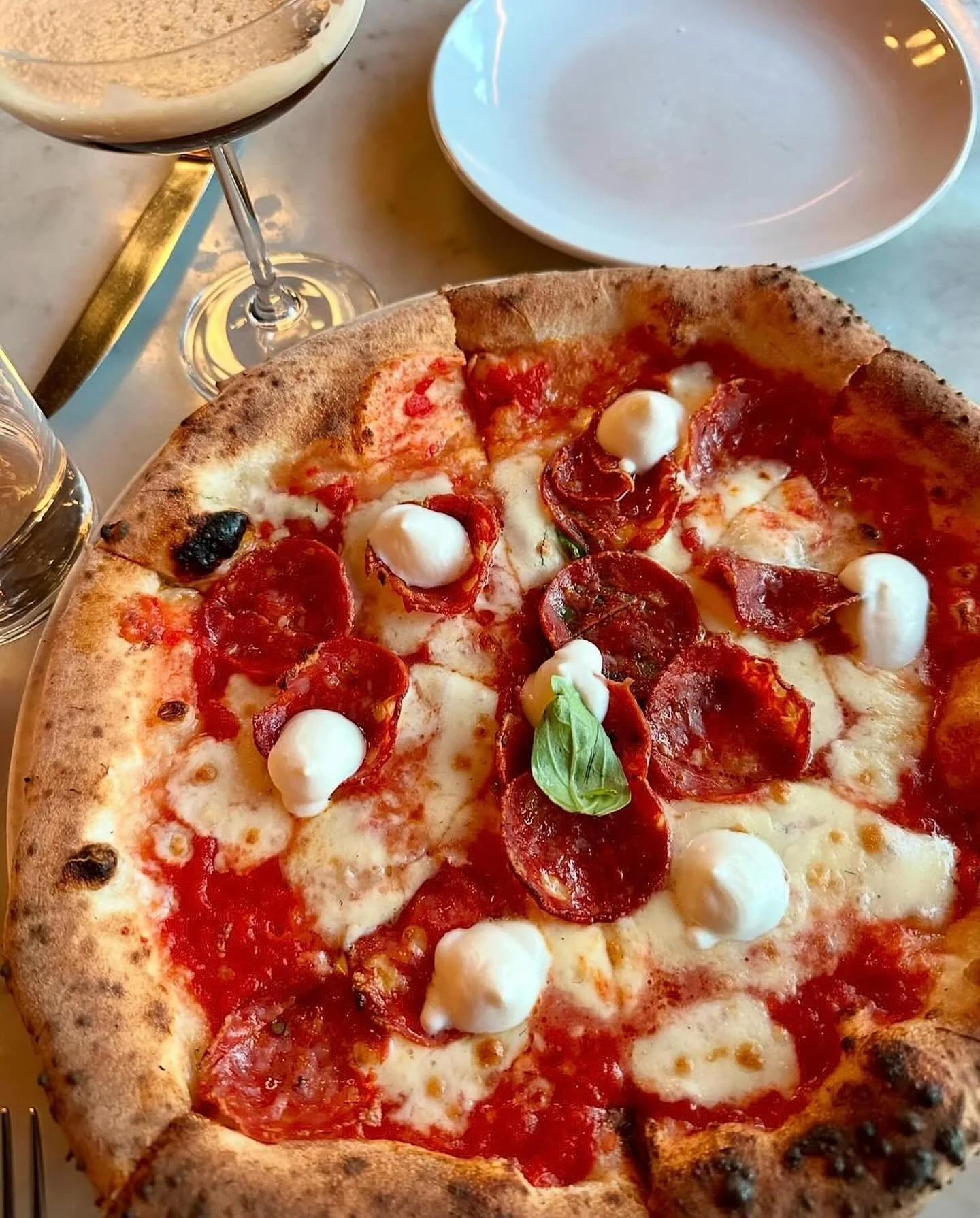 On pizza, a topping of meat is a savory treat ๐
To honor National Sausage Pizza Day (10/11) — or for any meal that needs more flavor and protein — add some high-quality Italian sausage or cured meat to a favorite pie.
...
#RossoPizza #