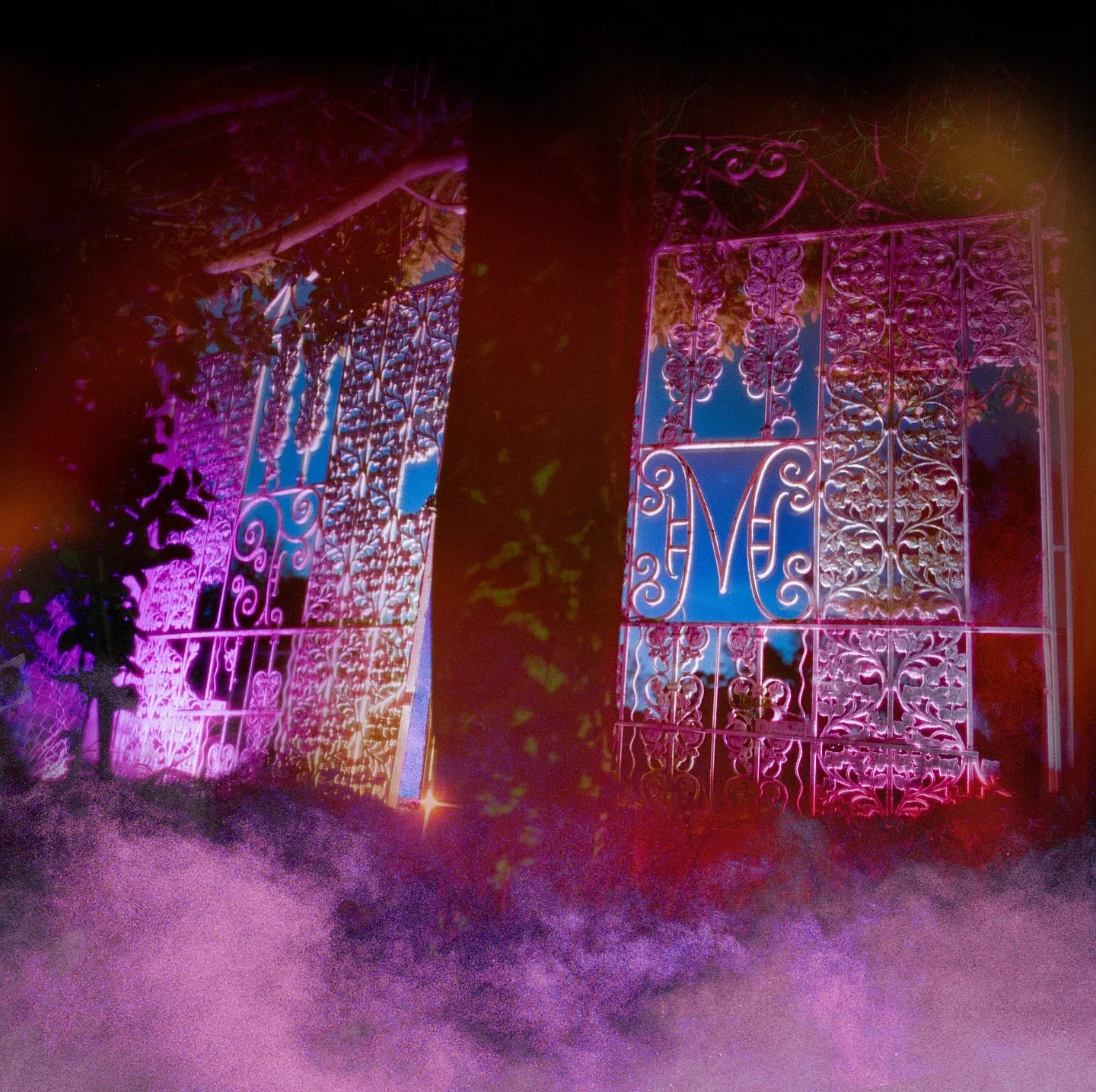 The entry gates to Jayne Mansfield&rsquo;s legendary Pink Palace / 2025 

For years I&rsquo;ve been fascinated with the lore of Jayne Mansfield&mdash;an actress who was known for splitting time between Los Angeles, Miami &amp; The Catskills regularly