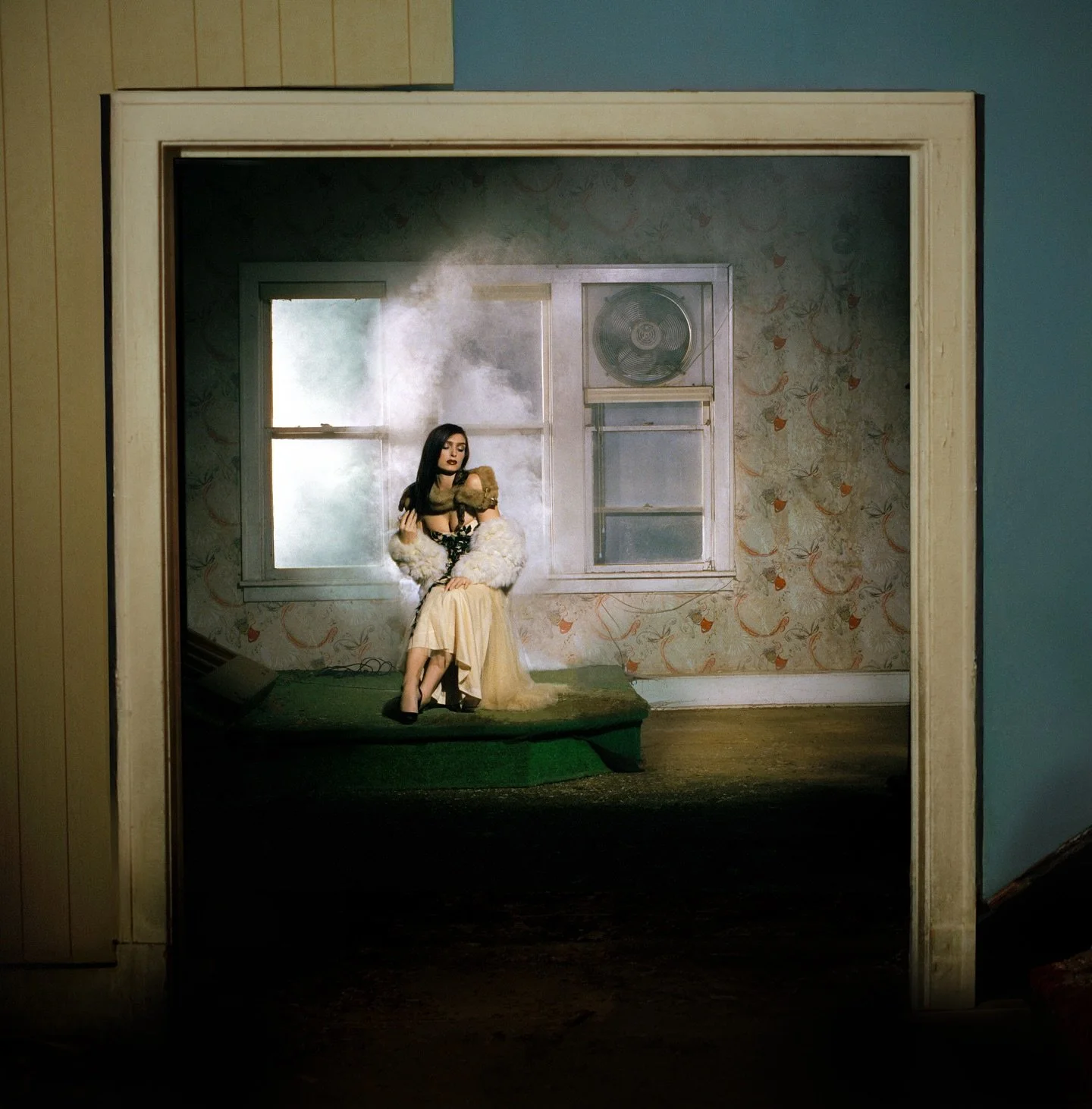 The Chanteuse 

Starring @veraleewestwood 
Photographed by @isaacjeffreys 
Assisted by @residentevyl and @bootleggerbungalow