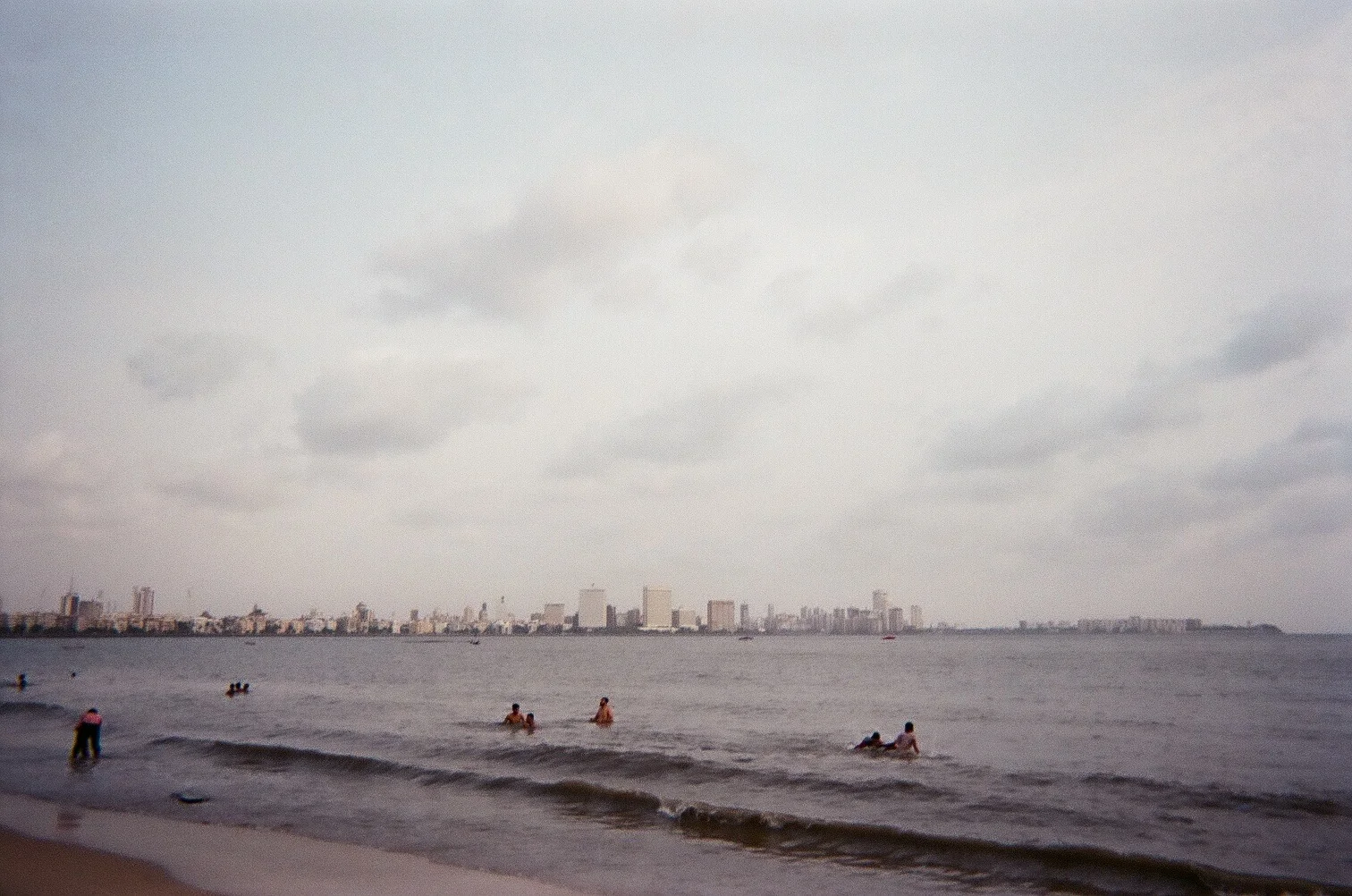 The Beach in Mumbai, 2018