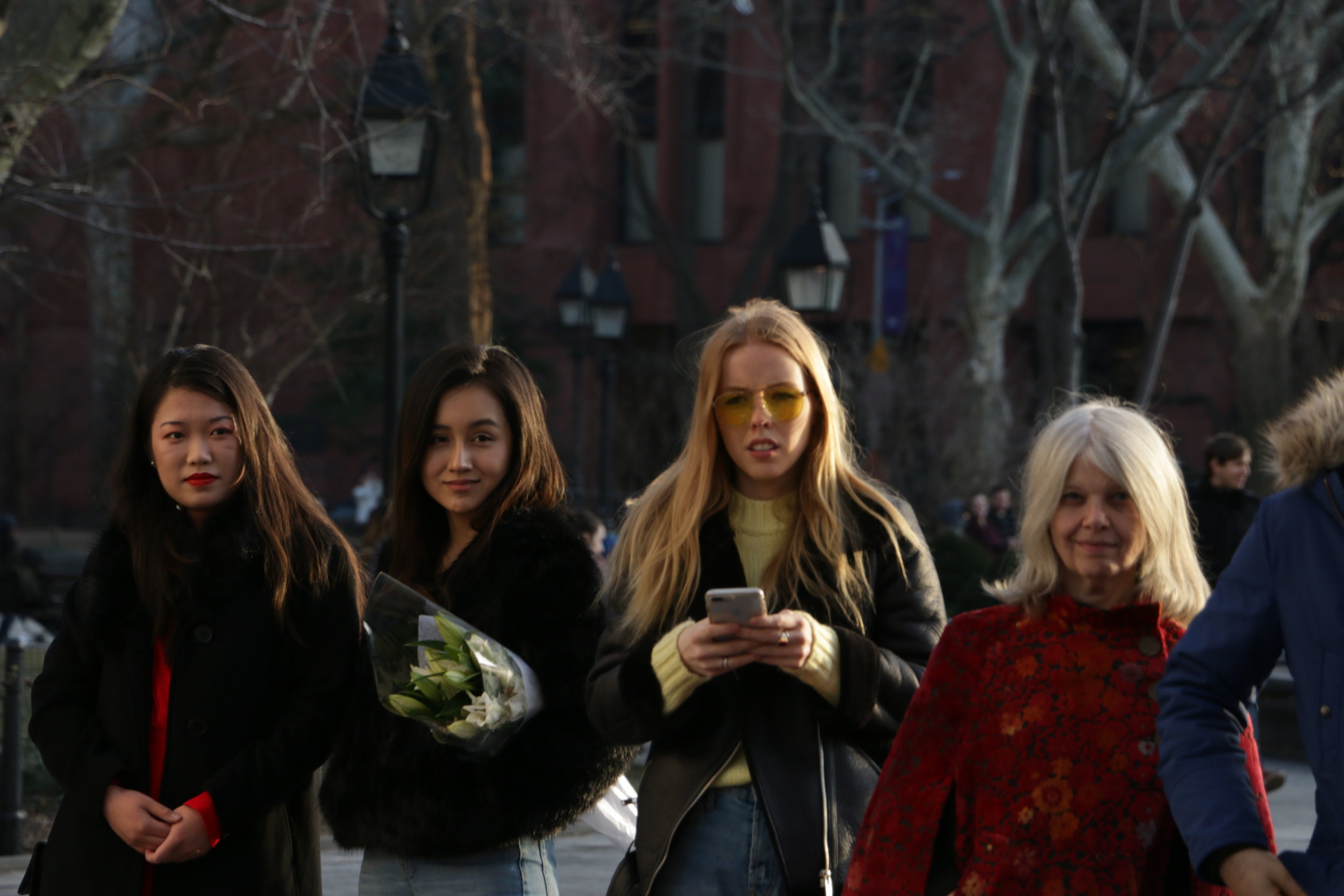 “Ya like what ya see, ladies?”, 2019.