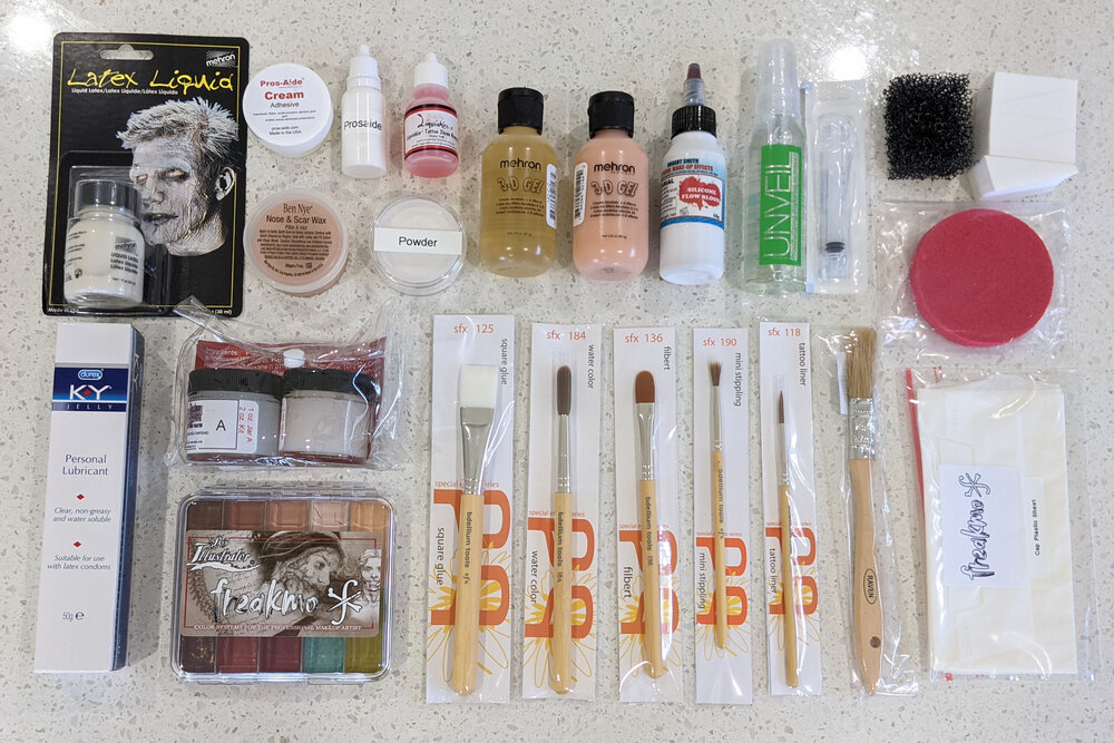 Beginner (Out of Kit FX) Makeup Kit — Freakmo