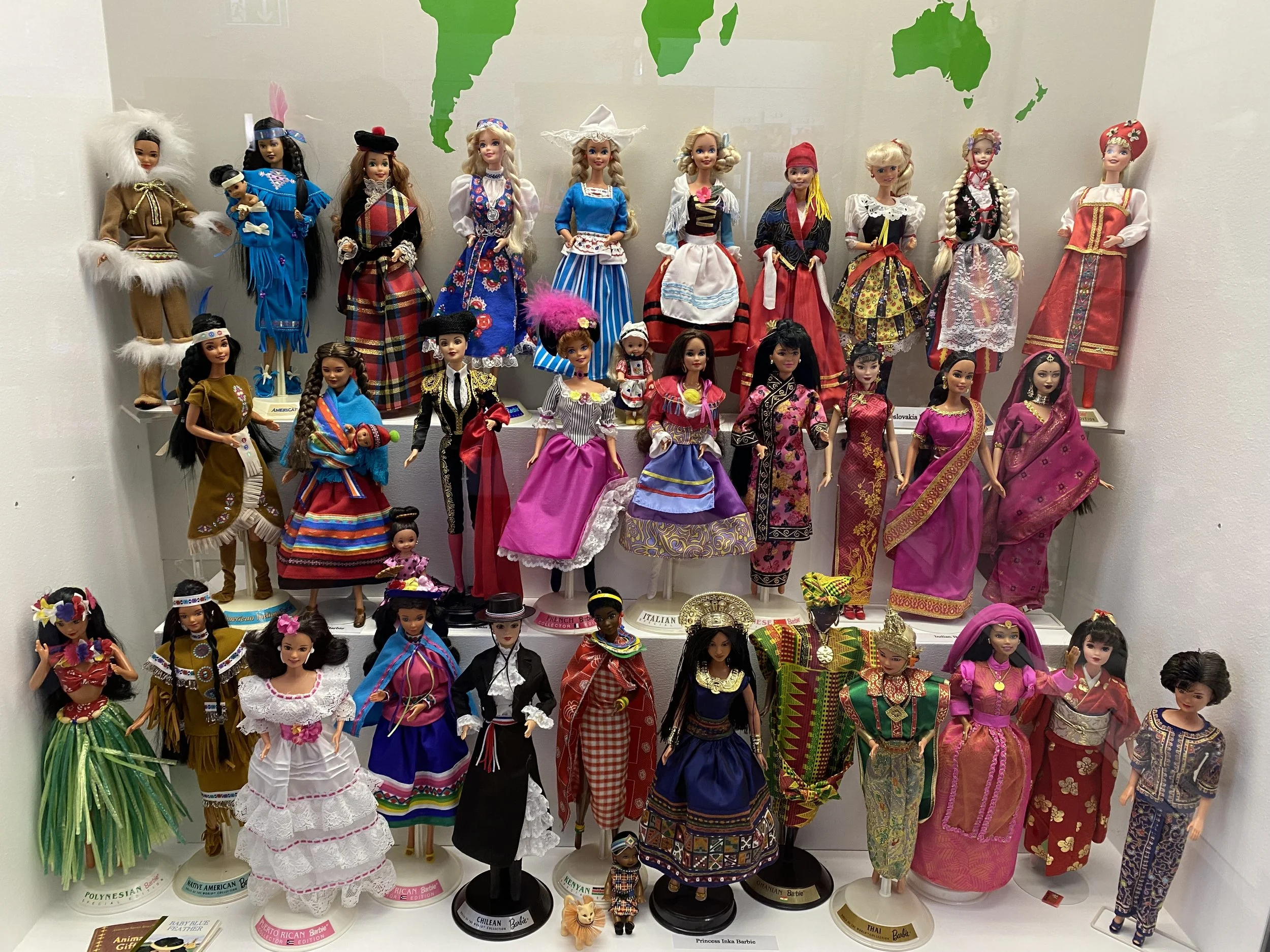 Dolls of the World.JPG