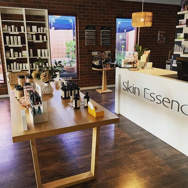 Another week down. Where do they go?! Hope you&rsquo;ve made the most of the glorious sunshine today ☀️ Happy weekend- see you Monday from 9am x #koondrookbarham #beautysalon