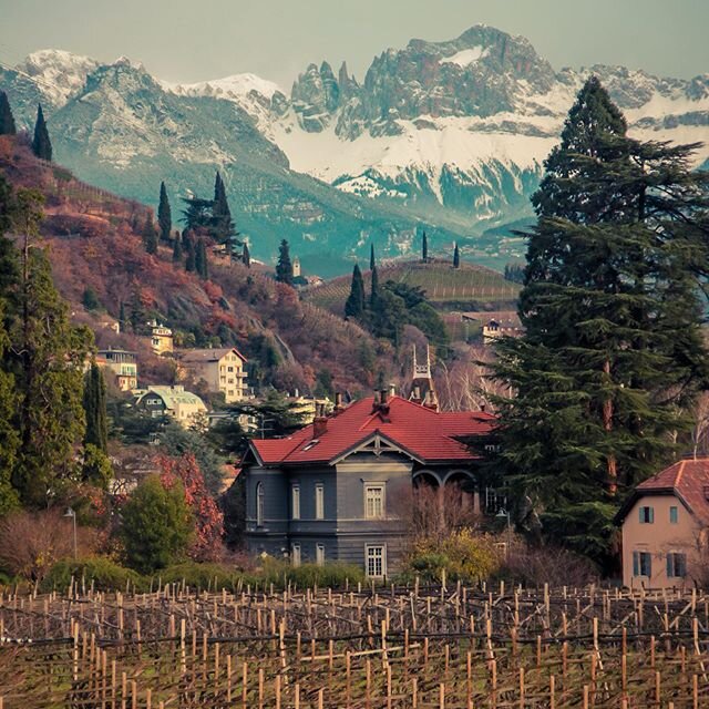 The memories you have of places tend to warp after a few months of getting home from traveling. It feels like only yesterday that we were waking up to views like this on freezing December mornings in Bolzano, Italy where our breath steamed in front o