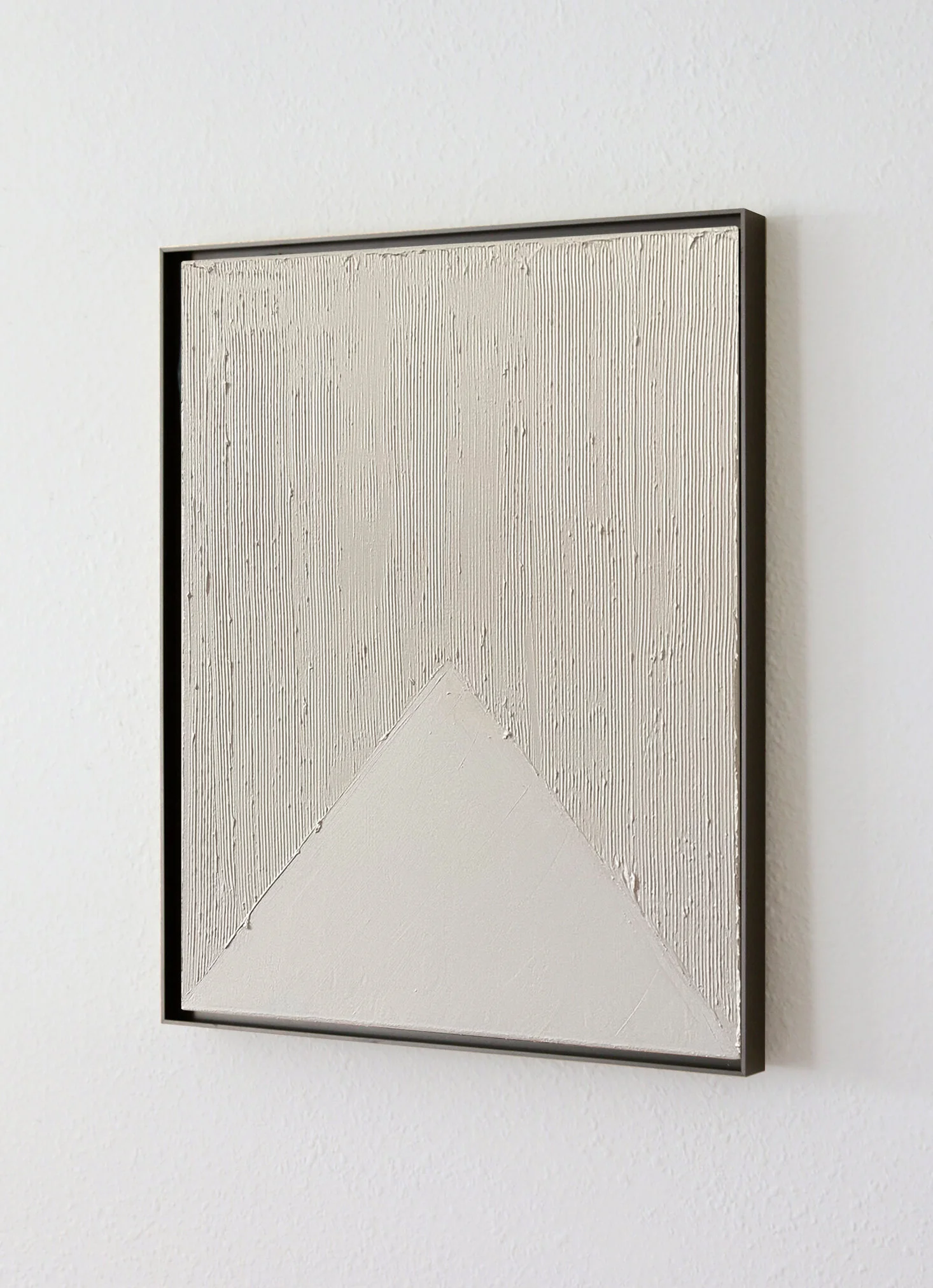 ivory-triangle-16x20-1-main.jpg
