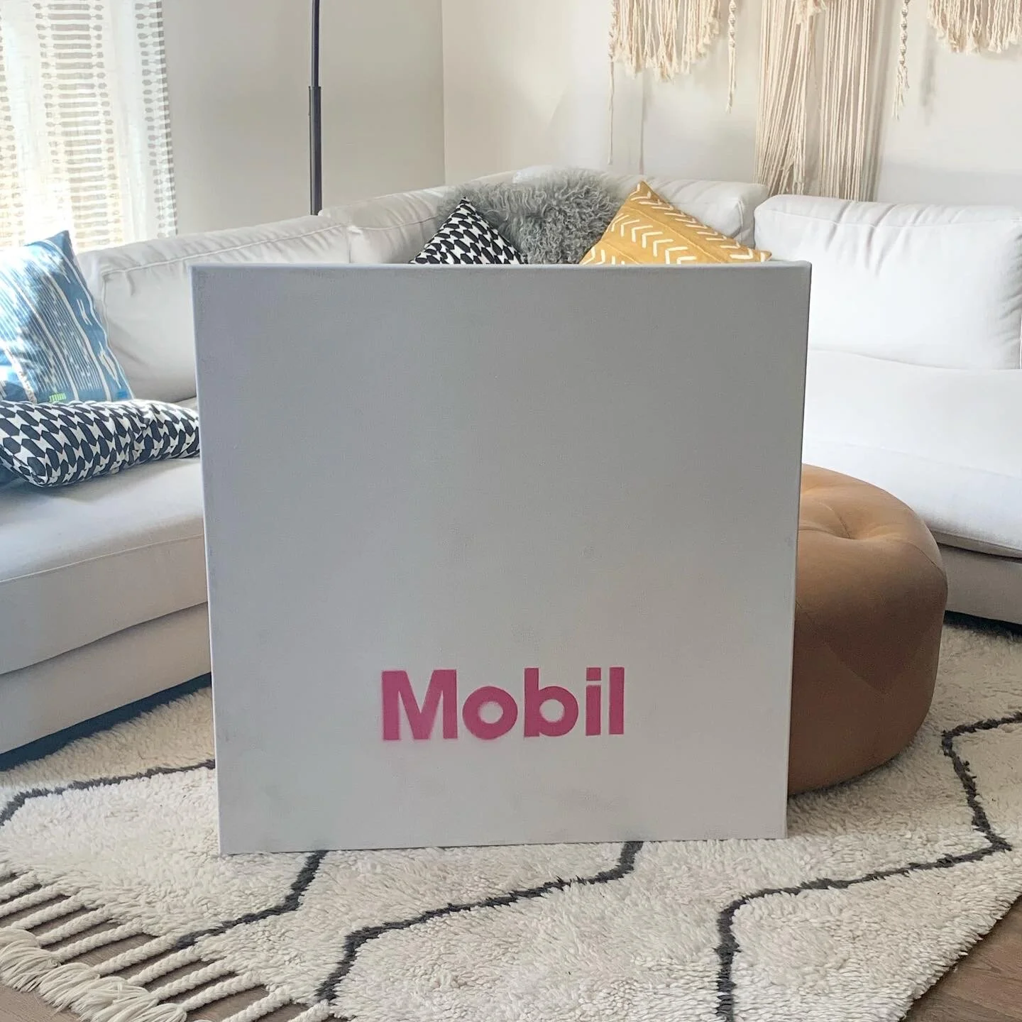 83AAC78C-9AC1-4B6A-AA4B-68DA25DD33D3