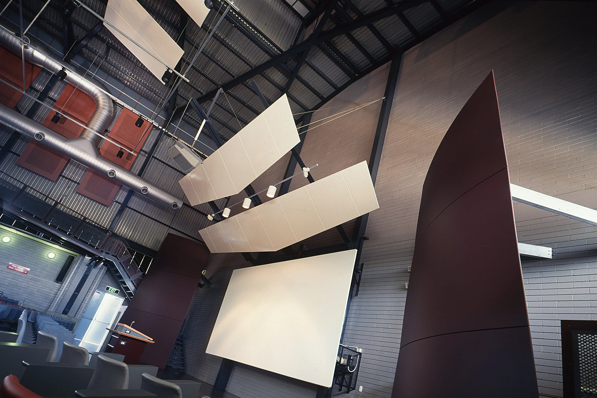 Boiler House Lecture Theatre 01 1993.jpg
