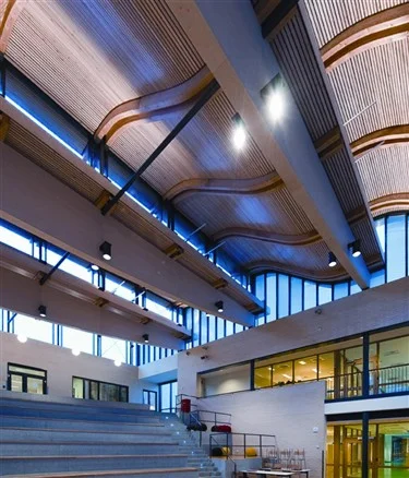 ulstein ungdomskule.jpg
