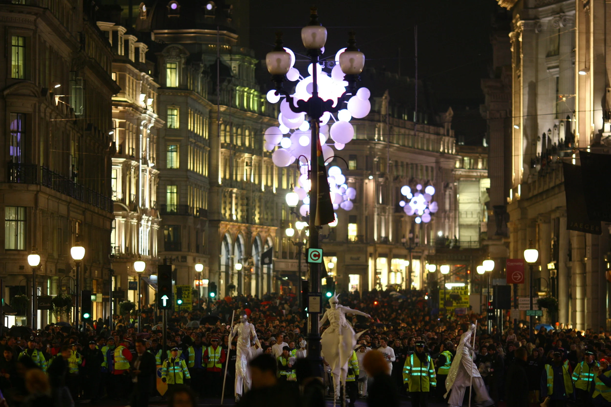 2.Good crowd down street show.JPG