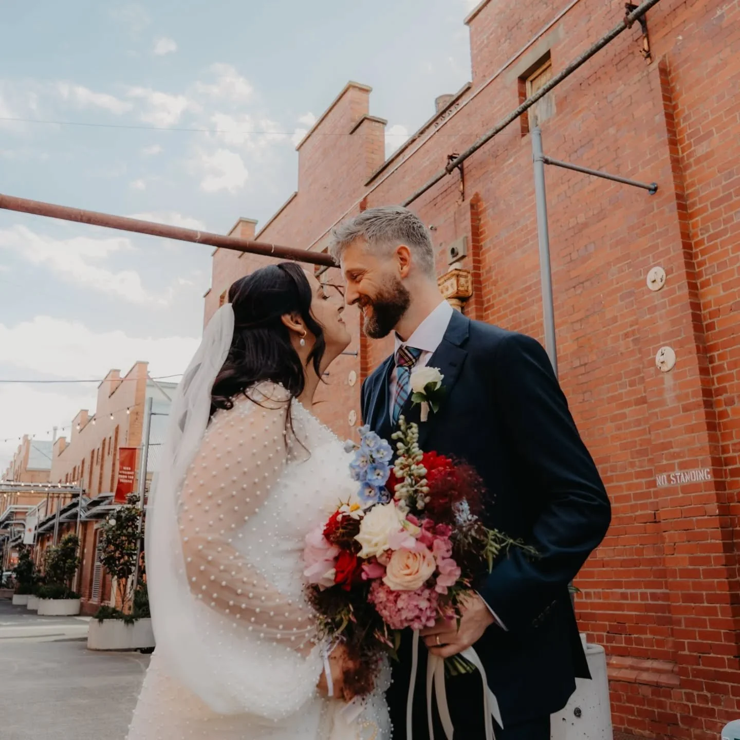 ❤️ Rachael &amp; Reagan 🩷
What a beautiful day!! 

Photos: @johnnyrollinsweddings 
Venues: private property &amp; @littlecreatures_geelong 
Dress: @moonstruckbride 
Glam: @ameliarosehairstylist @haus.of.phoenix 
Celebrant: @kyliebakercelebrant_ 

#w