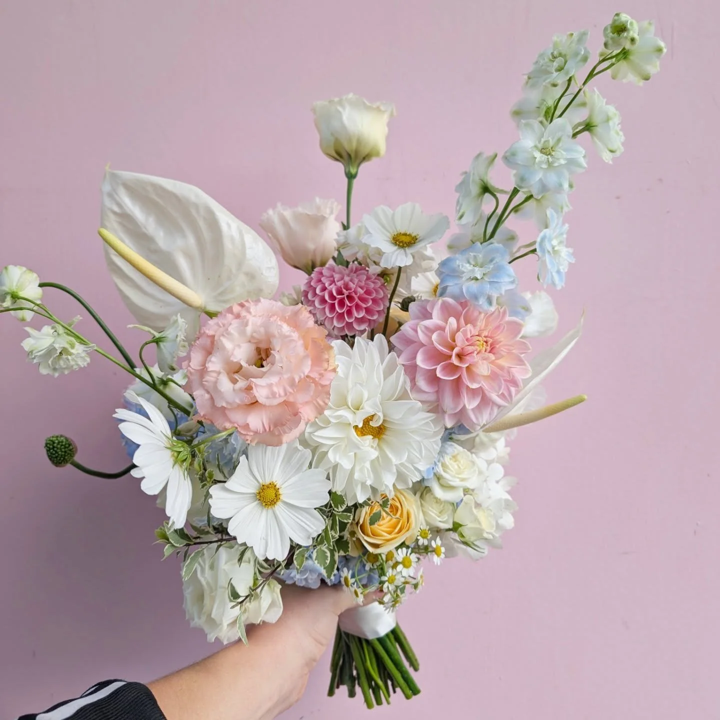 For Harriet 

#bouquet #weddingflowers #pastelweddingflowers #geelongflorist #bridalbouquets