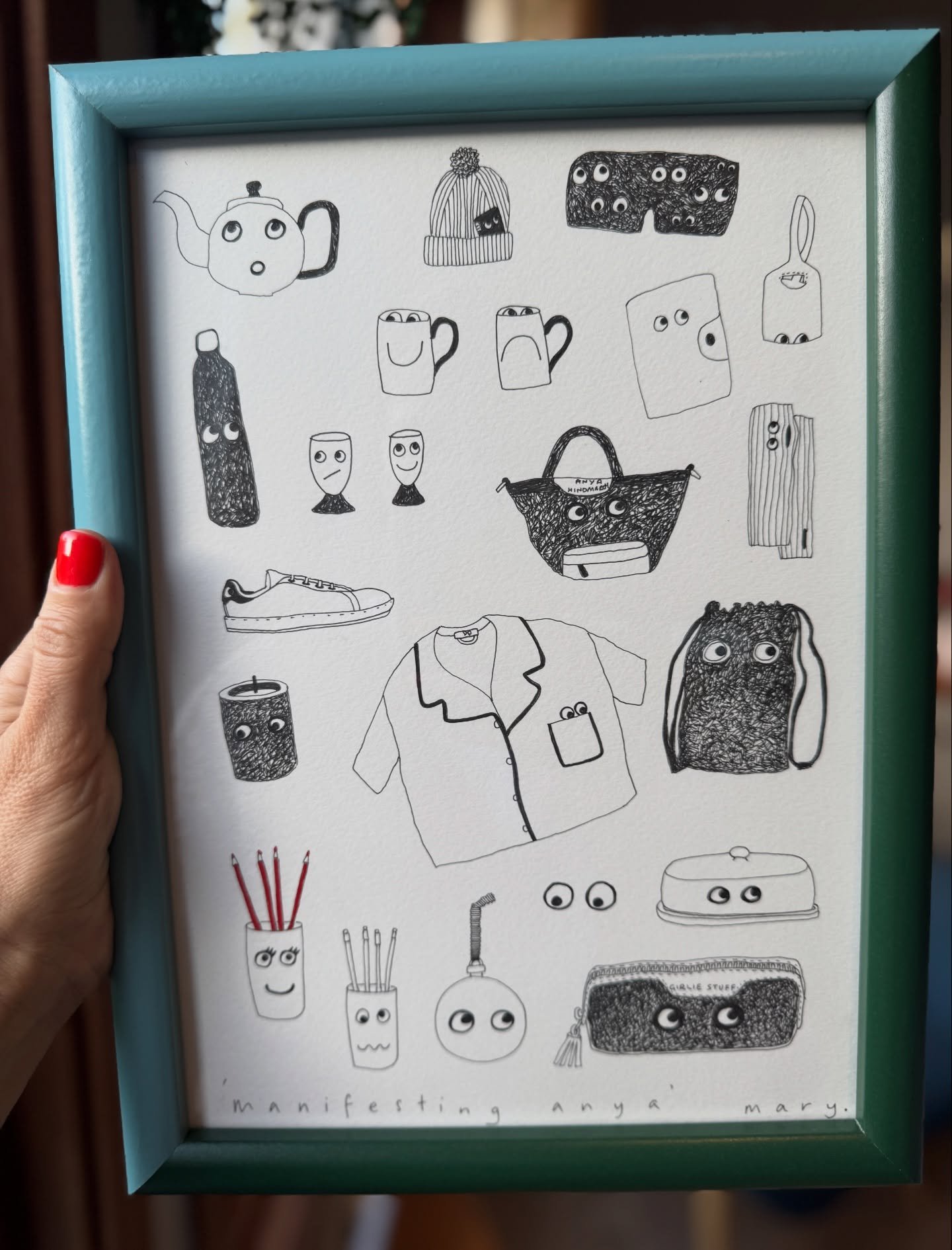 Happiness is my new @sophierobinsoninteriors x @dunelm frame to display my fav @anyahindmarch sketch 👀 

#bnwillustration #fashionsketch #fashionillustration