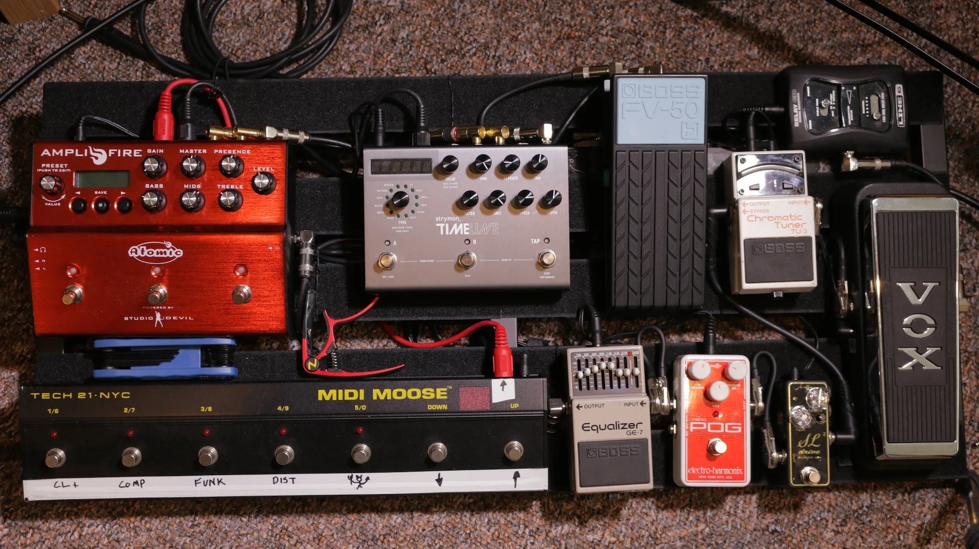 Atomic Amplifire with Tech 21 Midi Moose