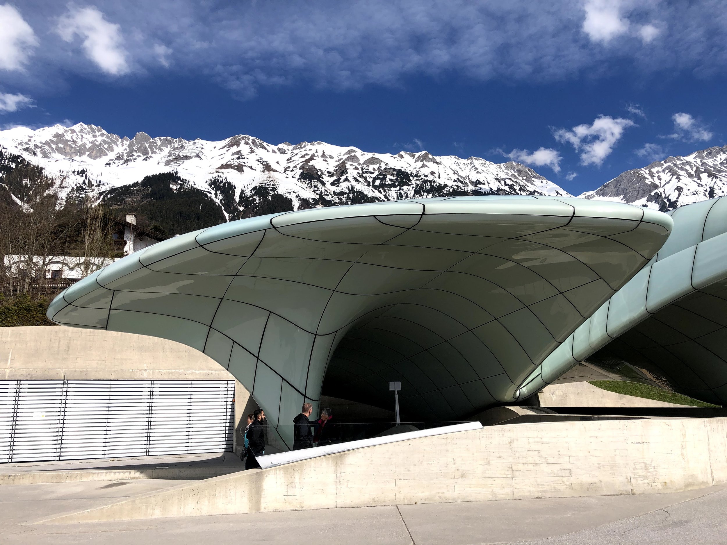 Hungerberg station