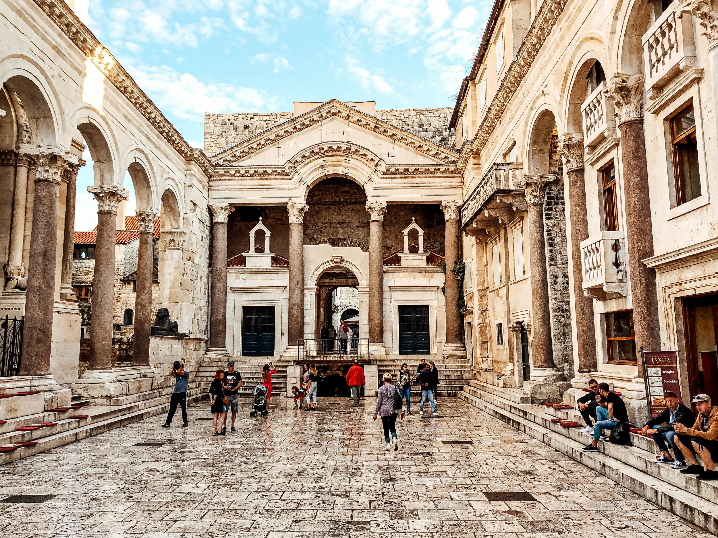 Split palace empty.jpg